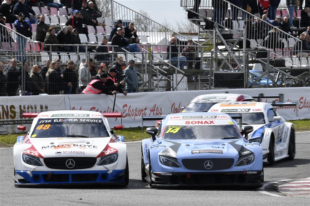 Årets Selected Car Group Super GT skydes i gang på Padborg Park.
(Foto: Morten Kimer Hansen)